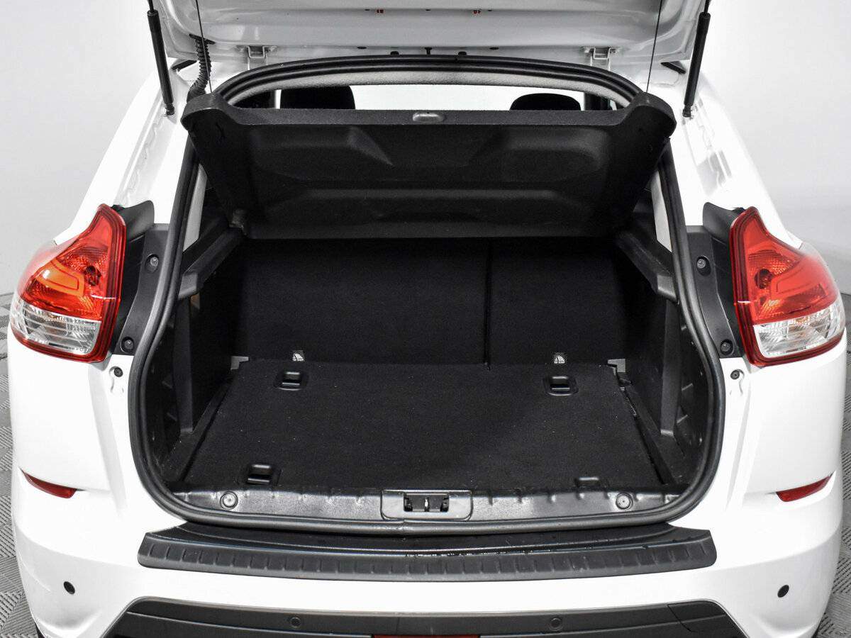 Лада (ВАЗ) ИКСРЭЙ б/у, 2016, Роботизированная. Фото: #18