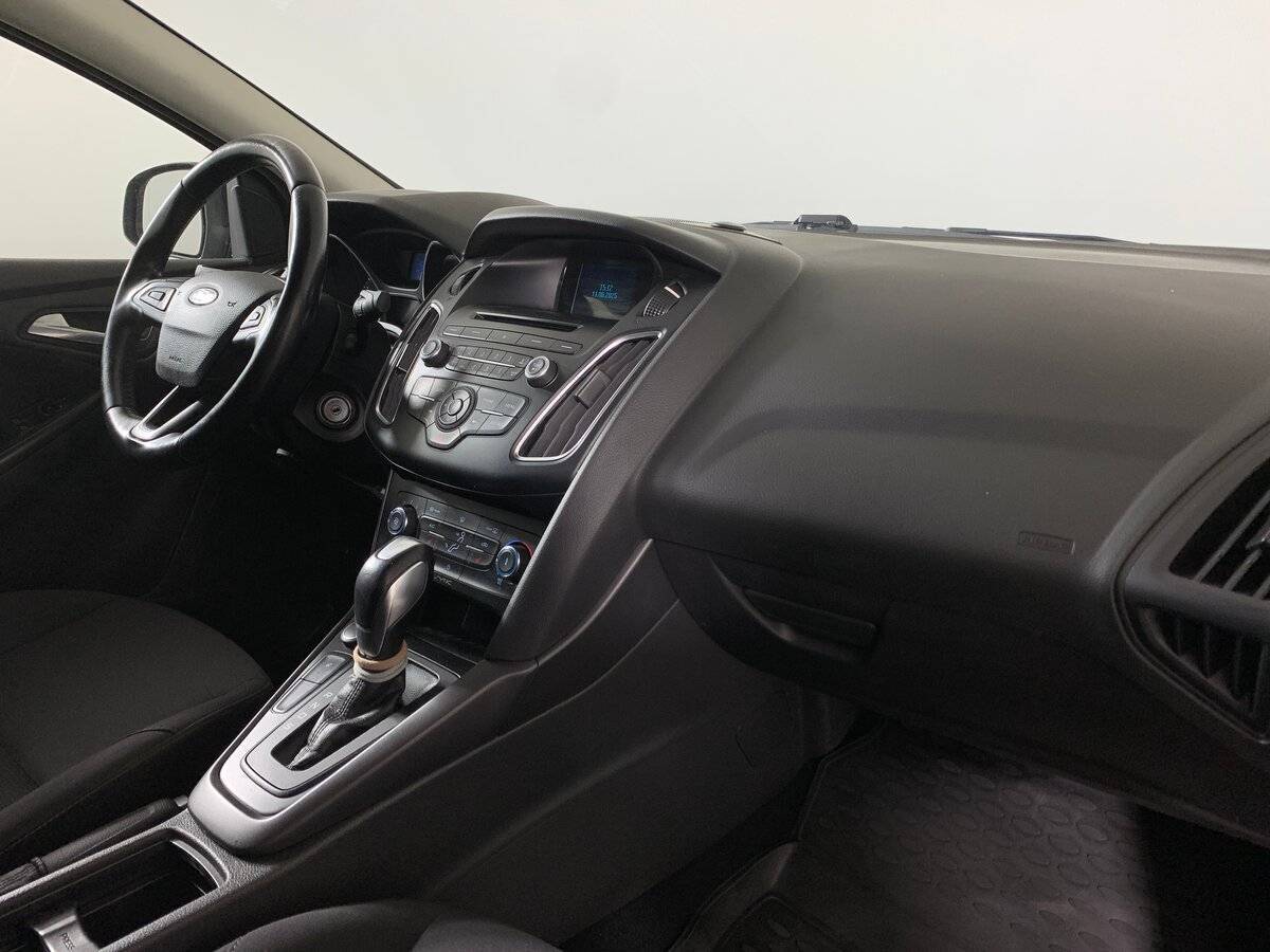 Форд Фокус б/у, 2017, Роботизированная. Фото: #12