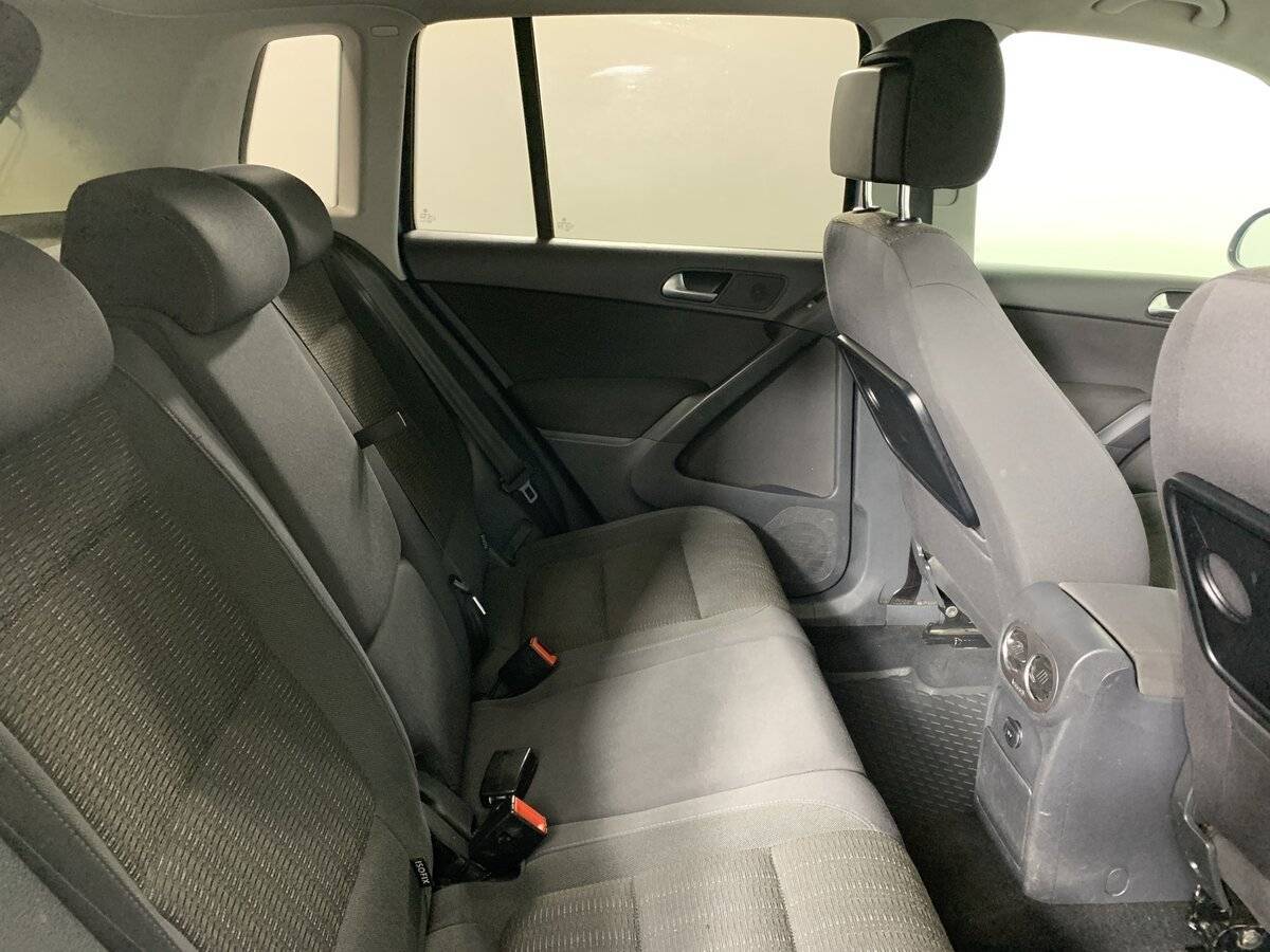 Фольксваген Тигуан б/у, 2012, Автоматическая. Фото: #16