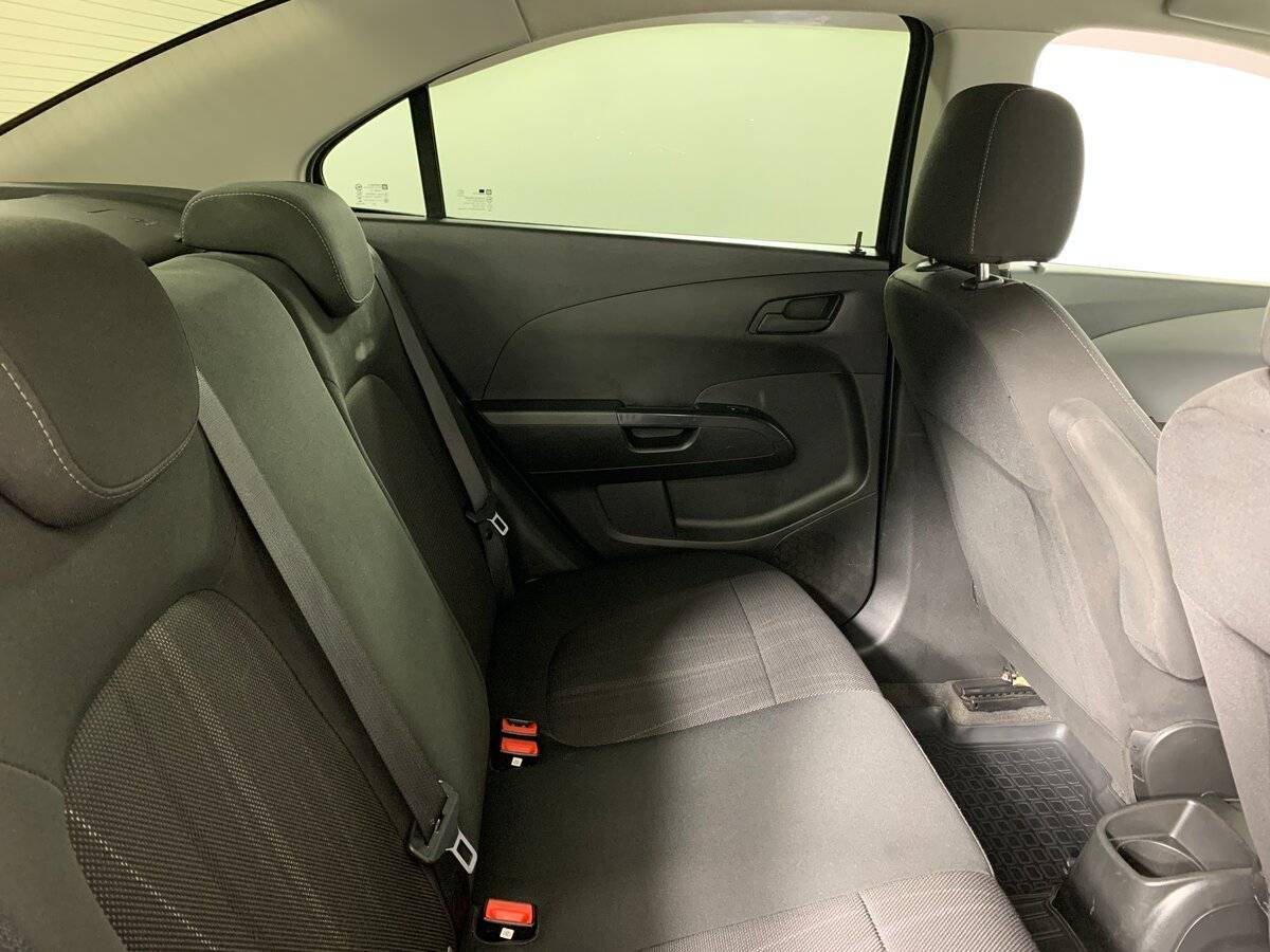 Шевроле Авео б/у, 2014, Автоматическая. Фото: #16