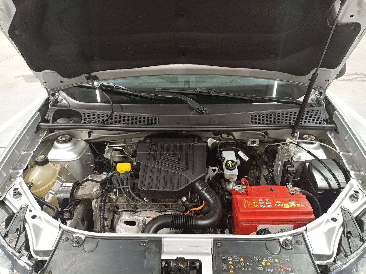 Рено Логан б/у, 2017, Механическая. Фото: #8