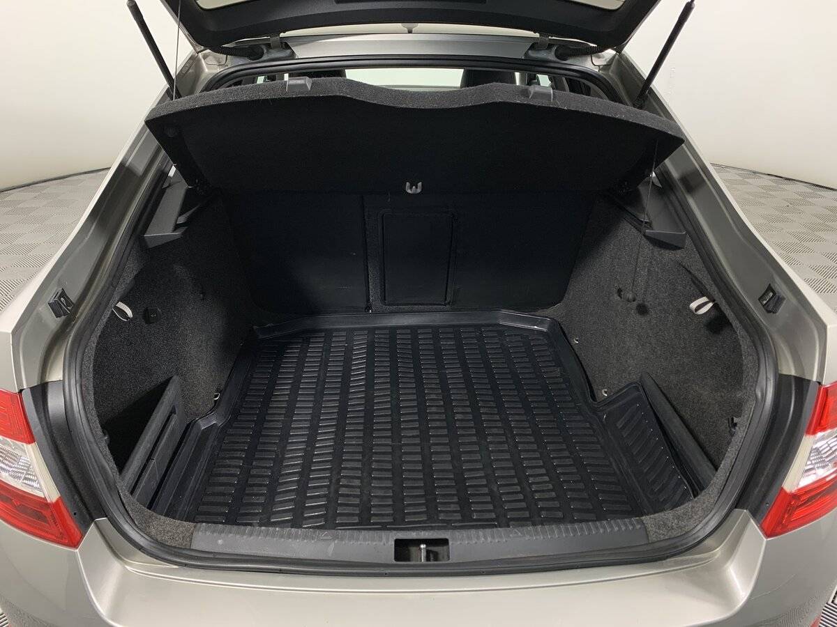 Шкода Октавия б/у, 2013, Роботизированная. Фото: #18