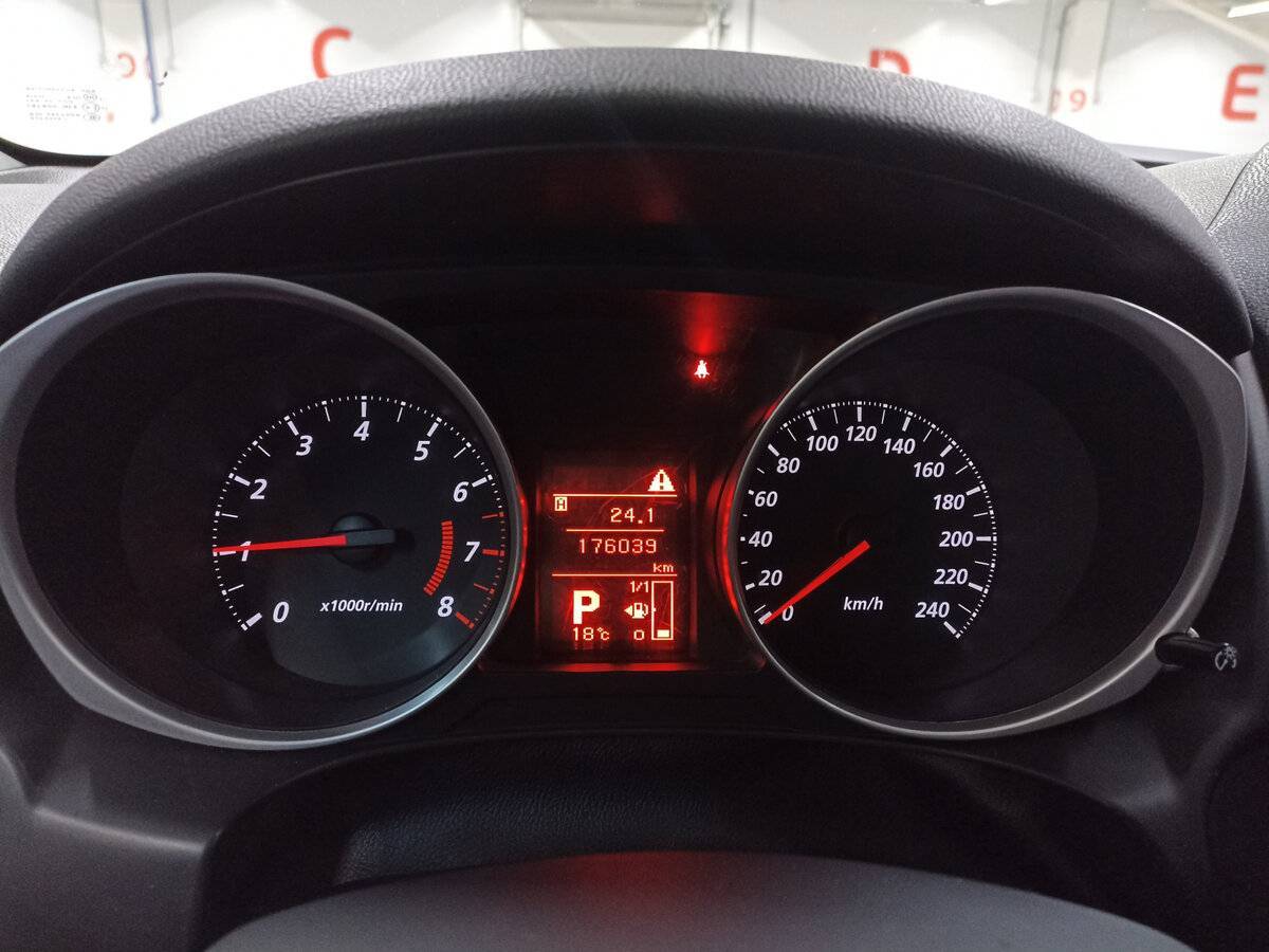 Митсубиши АС-Икс б/у, 2012, Вариатор. Фото: #12