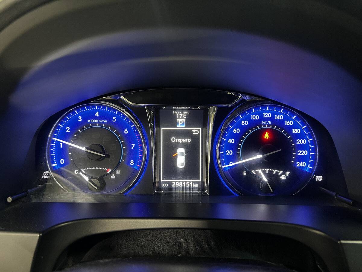 Тойота Камри б/у, 2015, Автоматическая. Фото: #12