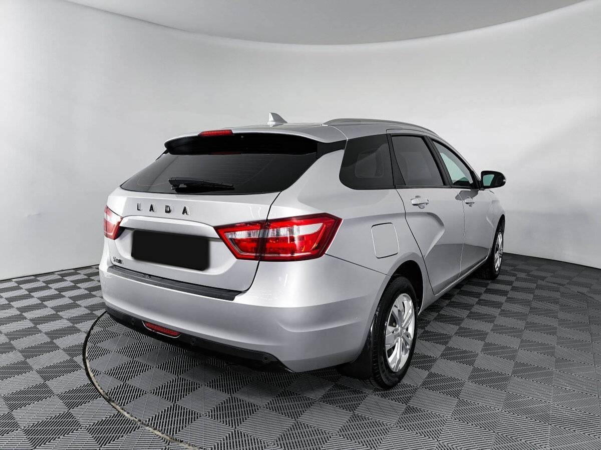Лада (ВАЗ) Веста б/у, 2021, Механическая. Фото: #4