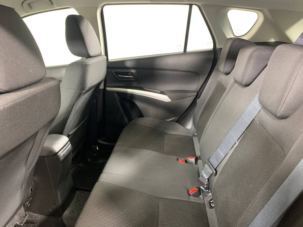 Сузуки С-Икс4 б/у, 2018, Автоматическая. Фото: #17