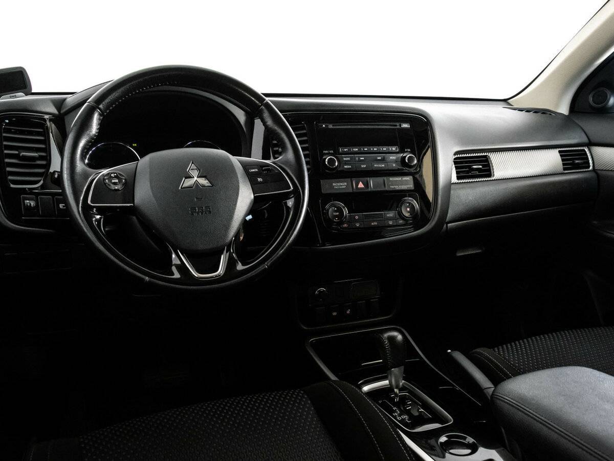 Митсубиши Оутлэндер б/у, 2018, Вариатор. Фото: #10