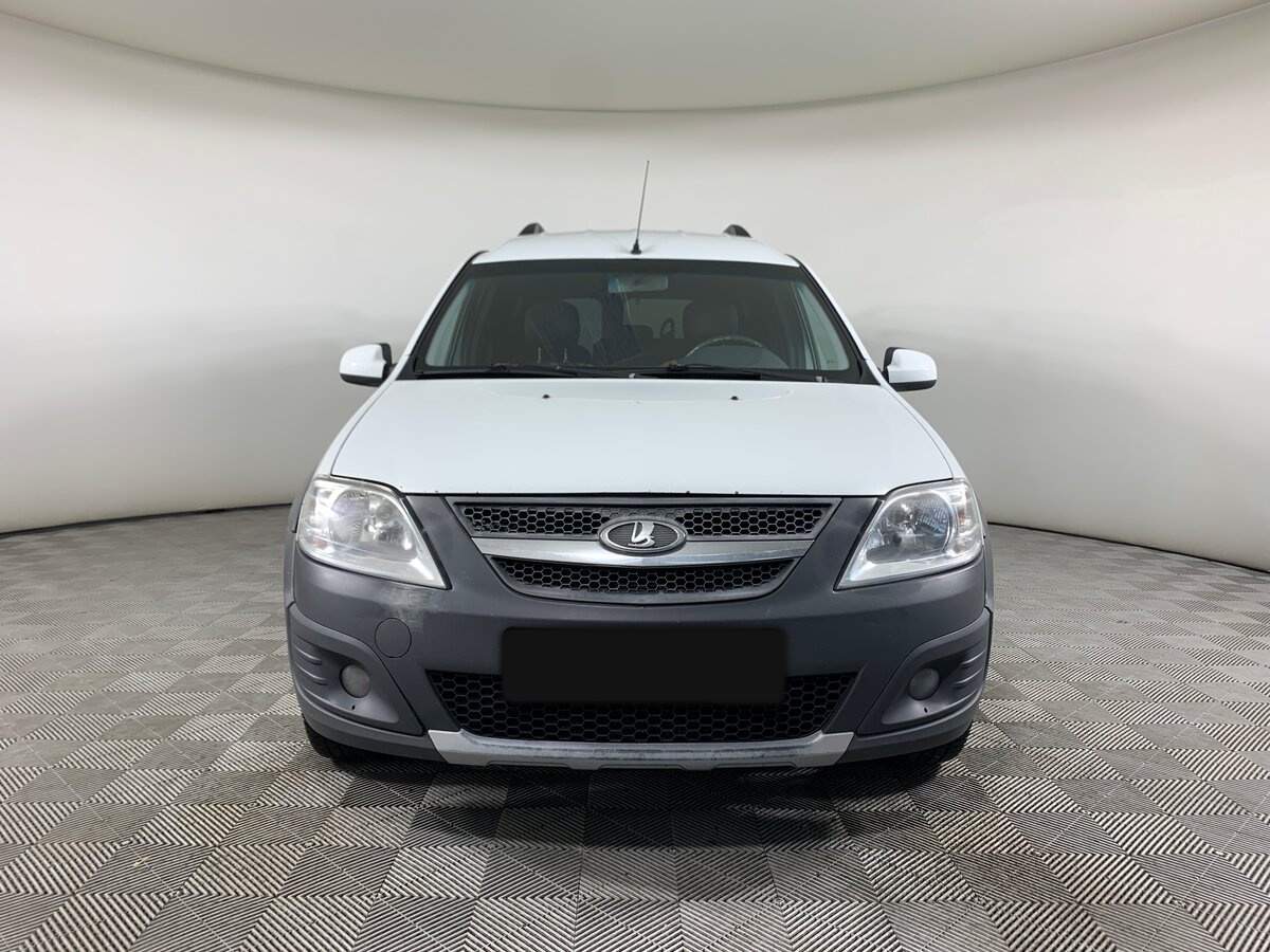 Лада (ВАЗ) Ларгус б/у, 2018, Механическая. Фото: #1