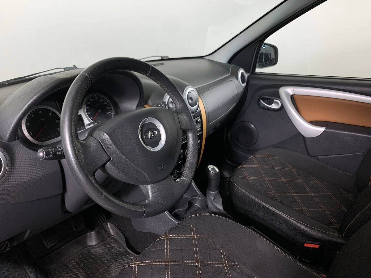 Лада (ВАЗ) Ларгус б/у, 2018, Механическая. Фото: #10