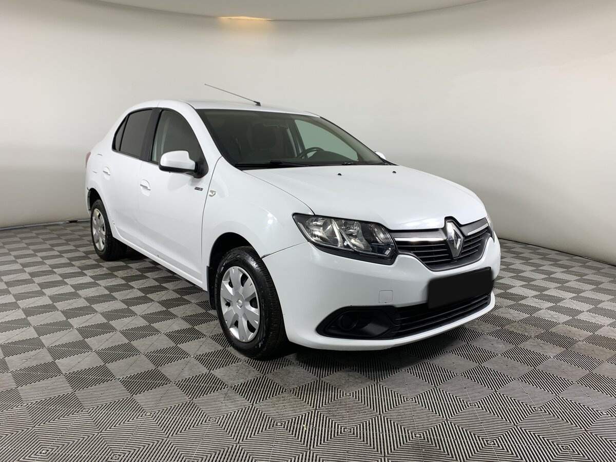 Рено Логан б/у, 2017, Автоматическая. Фото: #2