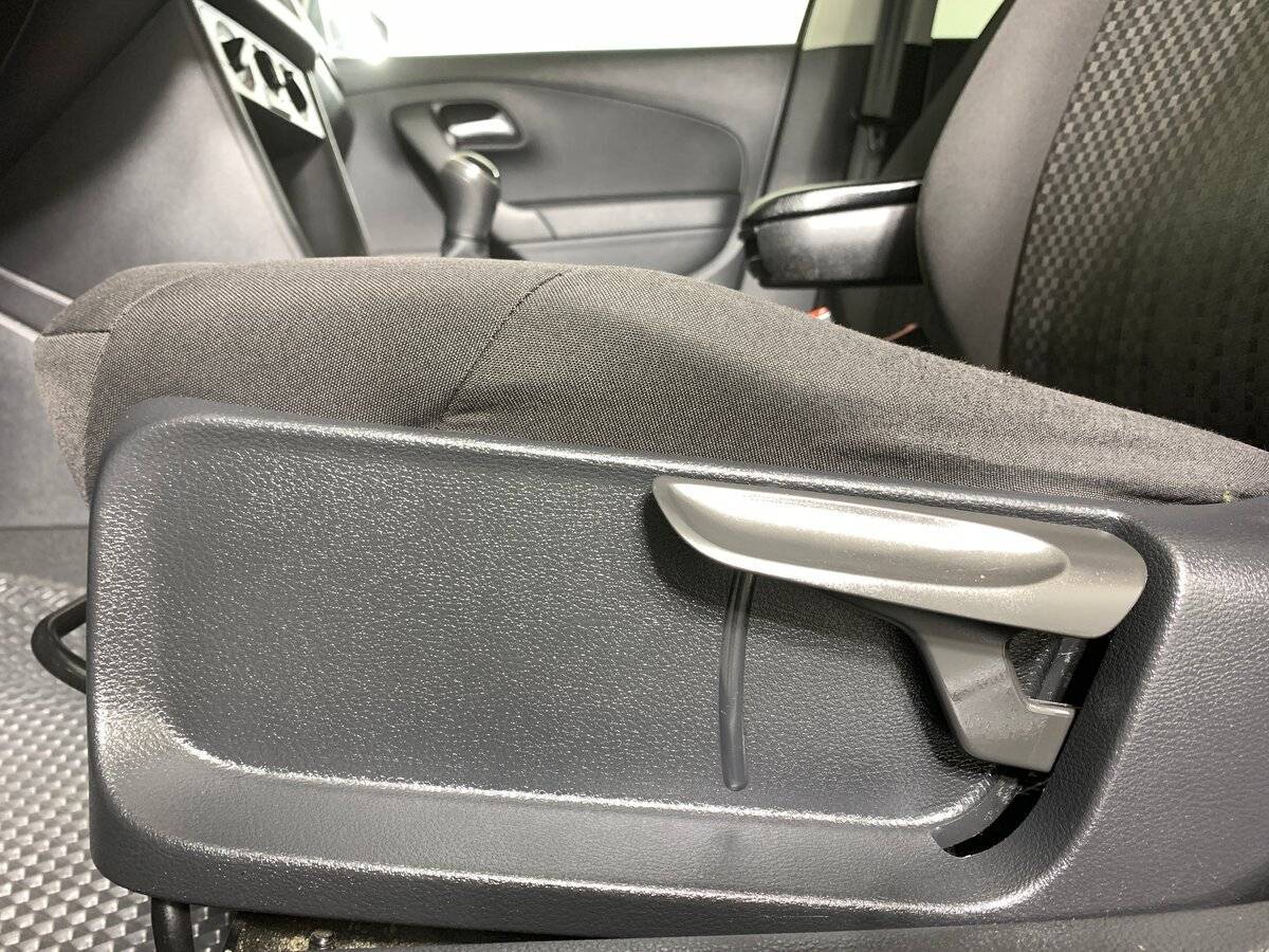 Фольксваген Поло б/у, 2018, Механическая. Фото: #14