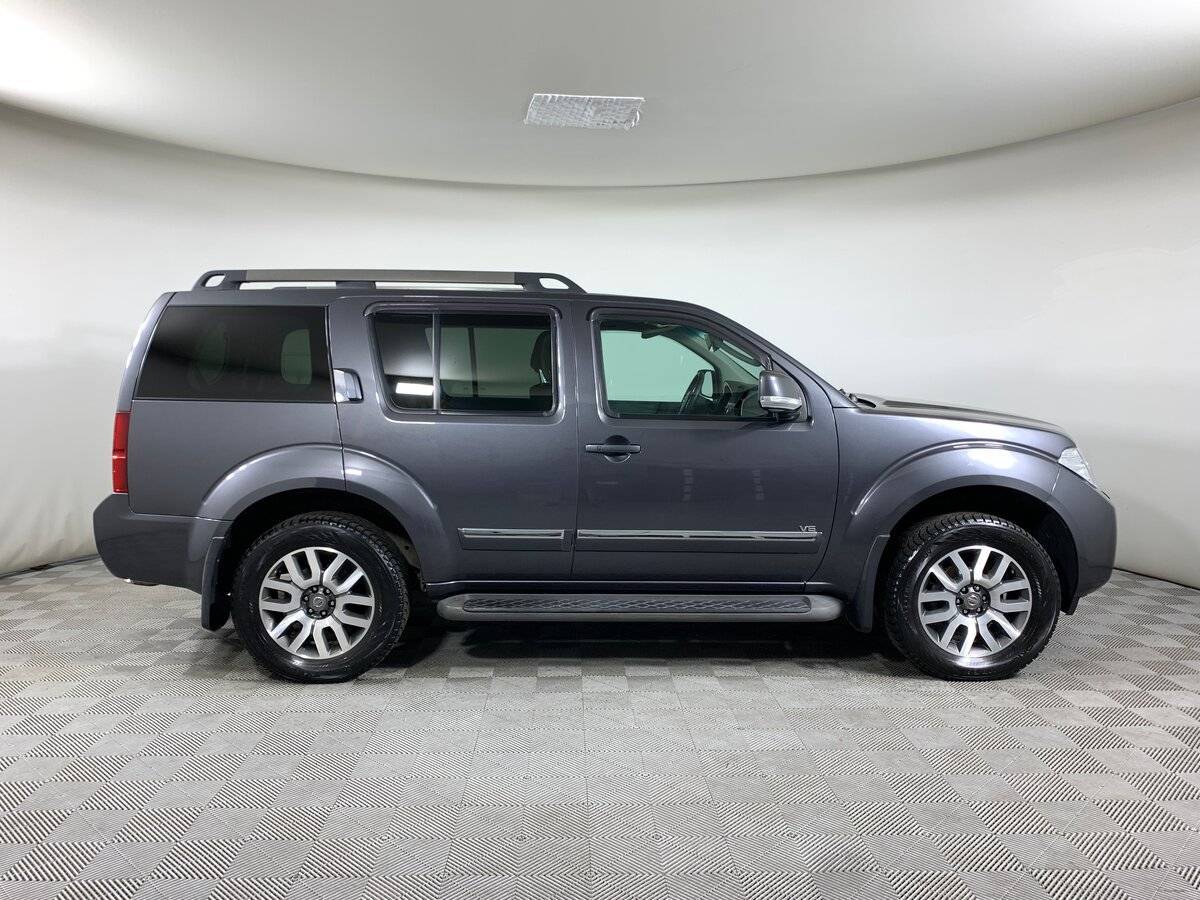 Ниссан Патфайндер б/у, 2012, Автоматическая. Фото: #3