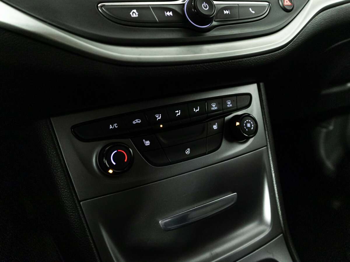 Опель Астра б/у, 2019, Автоматическая. Фото: #15