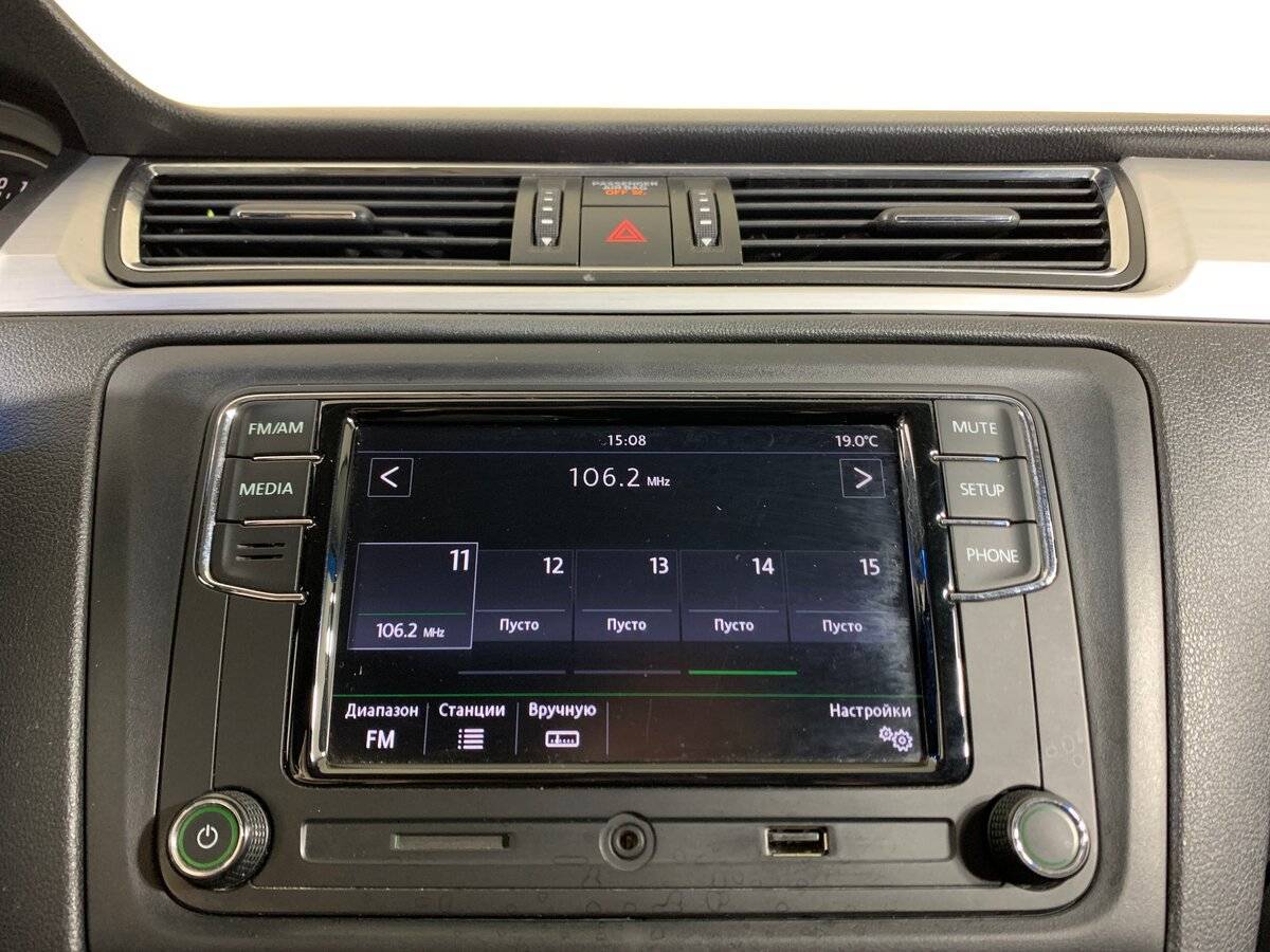 Шкода Рапид б/у, 2015, Роботизированная. Фото: #14