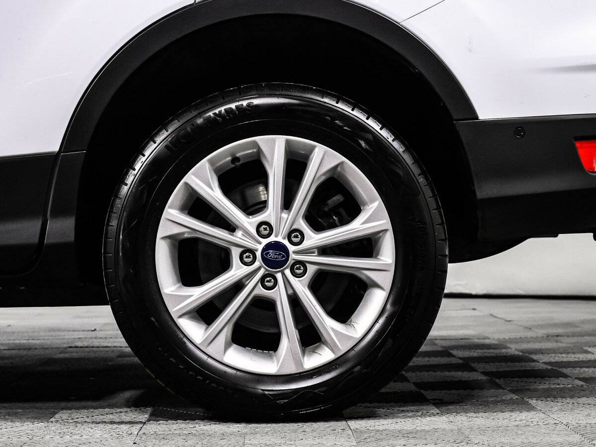 Форд Куга б/у, 2017, Автоматическая. Фото: #14