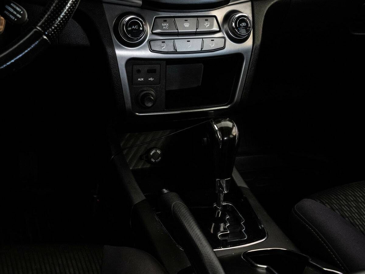 Сан-Ён Актион б/у, 2013, Автоматическая. Фото: #9