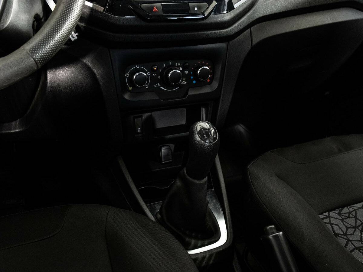 Лада (ВАЗ) ИКСРЭЙ б/у, 2018, Механическая. Фото: #11