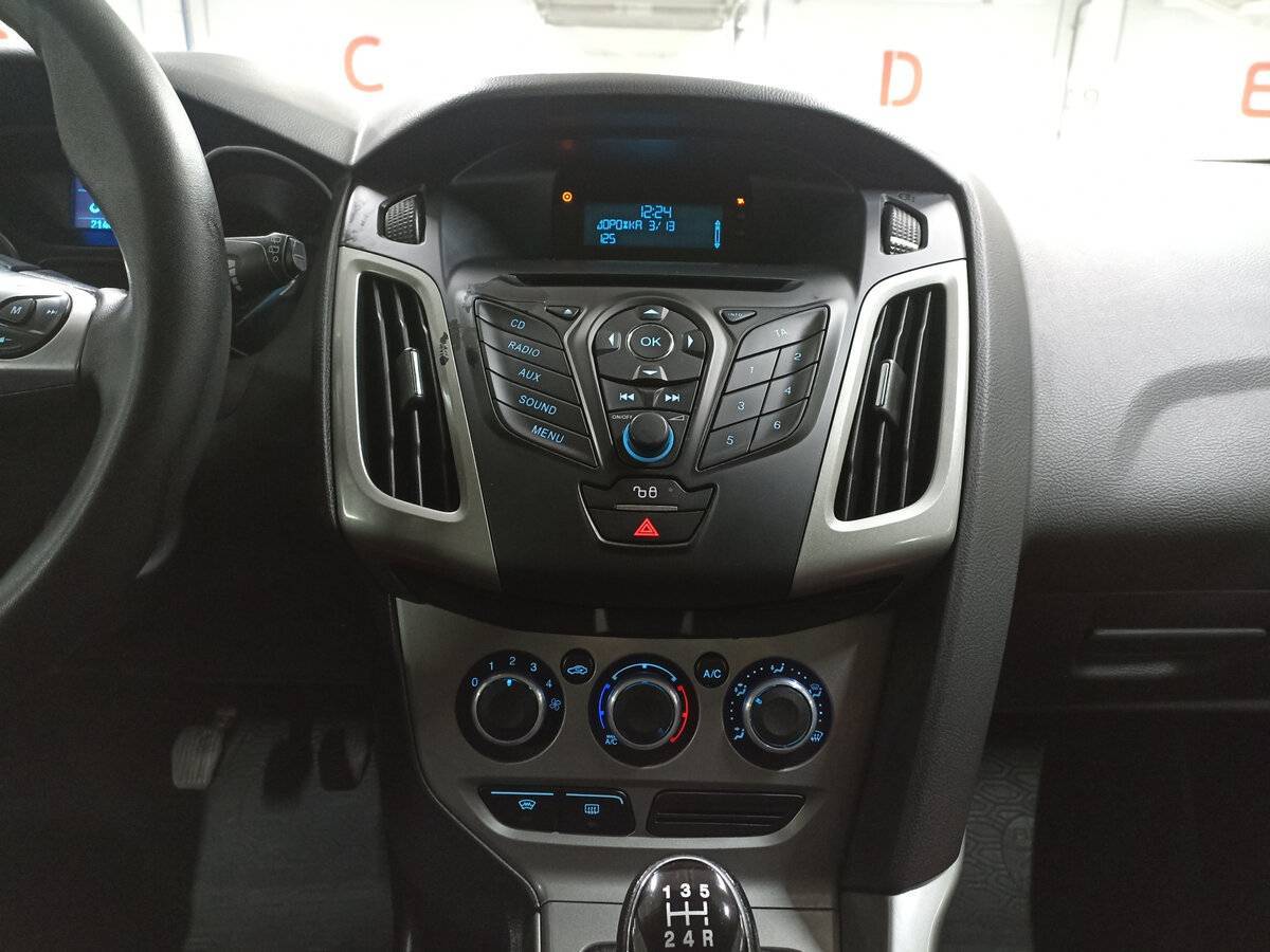 Форд Фокус б/у, 2012, Механическая. Фото: #14