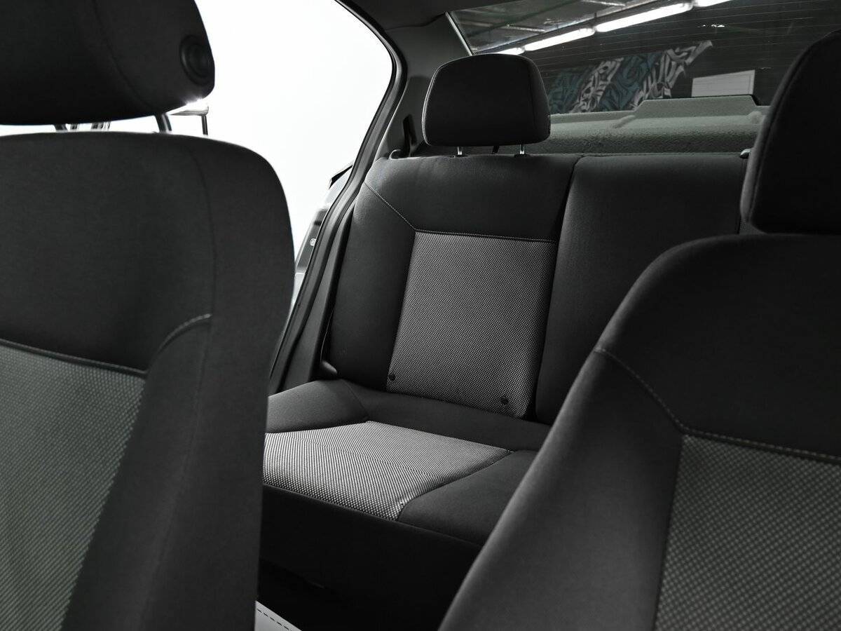 Опель Астра б/у, 2012, Роботизированная. Фото: #11