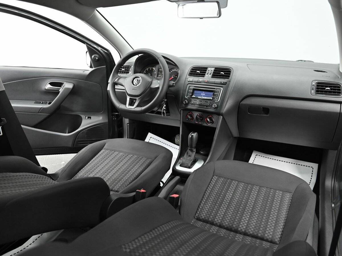 Фольксваген Поло б/у, 2017, Автоматическая. Фото: #12