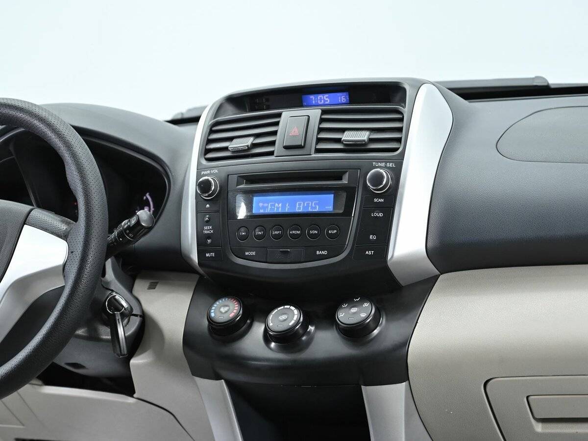 Лифан Икс60 б/у, 2013, Механическая. Фото: #9