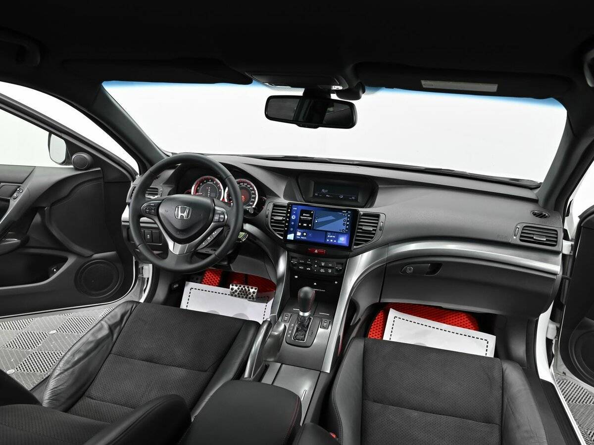 Хонда Аккорд б/у, 2012, Автоматическая. Фото: #11