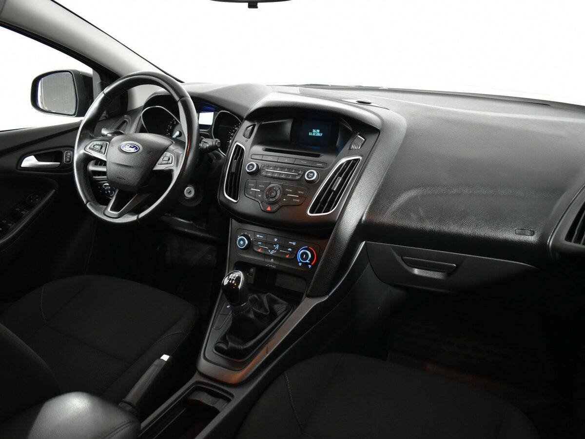 Форд Фокус б/у, 2016, Механическая. Фото: #9