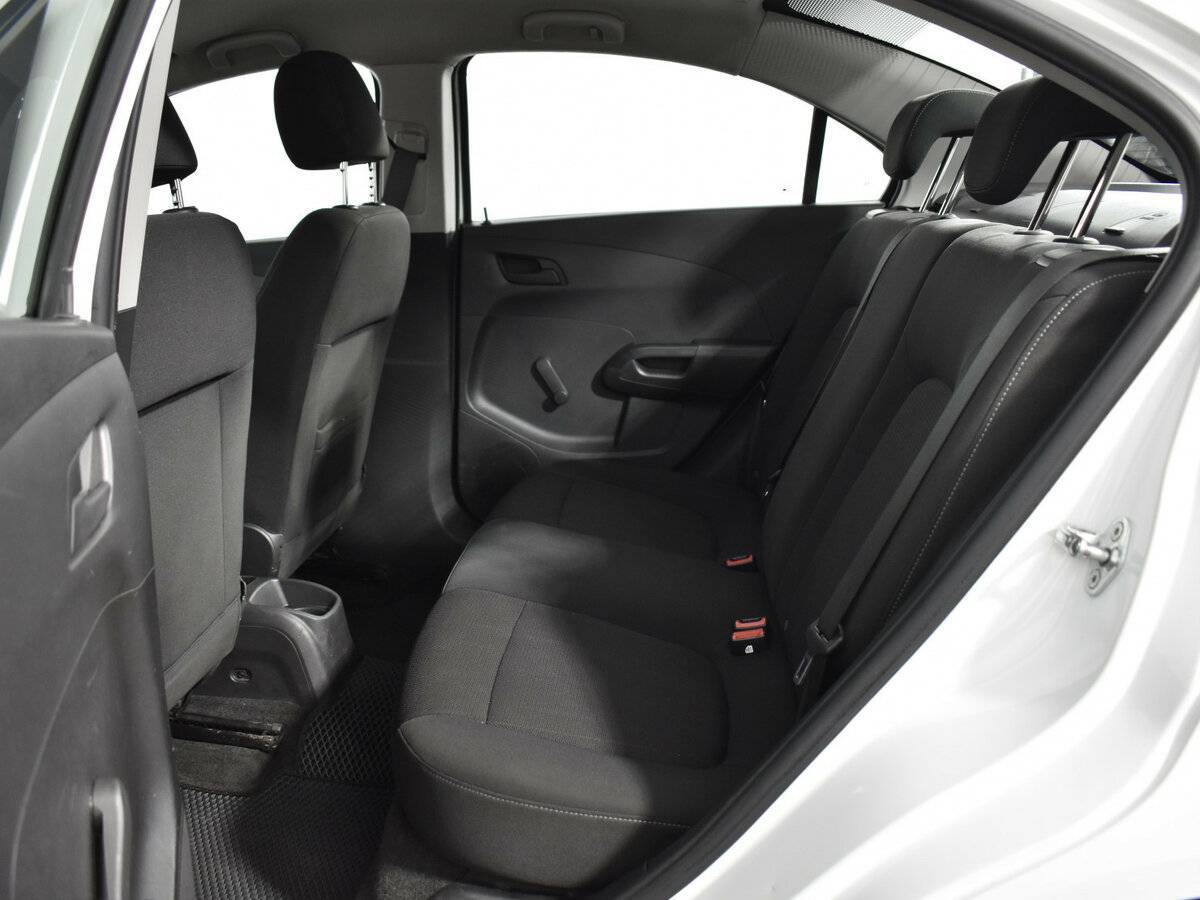 Шевроле Авео б/у, 2013, Автоматическая. Фото: #11