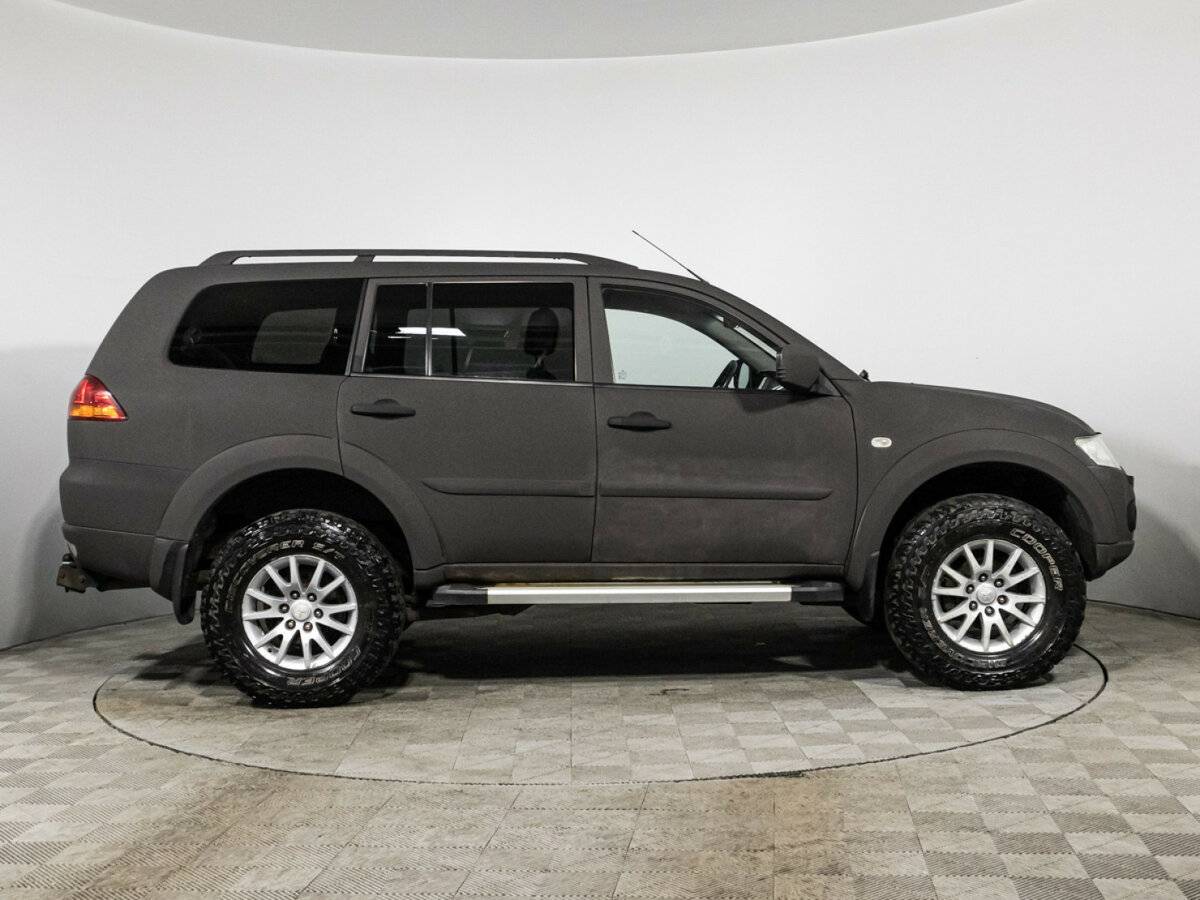 Митсубиши Паджеро Спорт б/у, 2012, Автоматическая. Фото: #3