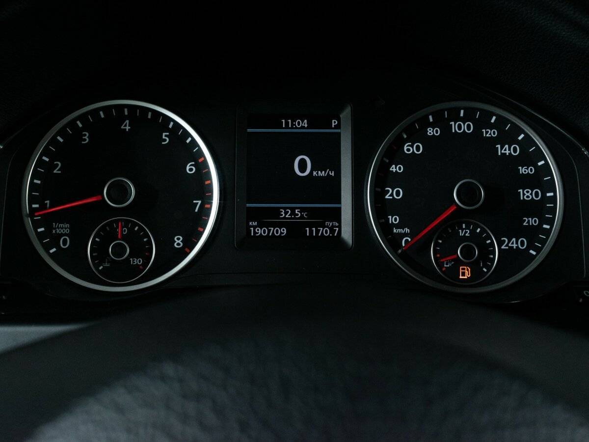 Фольксваген Тигуан б/у, 2013, Автоматическая. Фото: #12