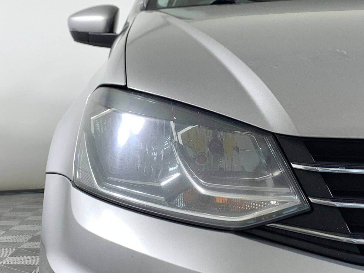 Фольксваген Поло б/у, 2019, Механическая. Фото: #9