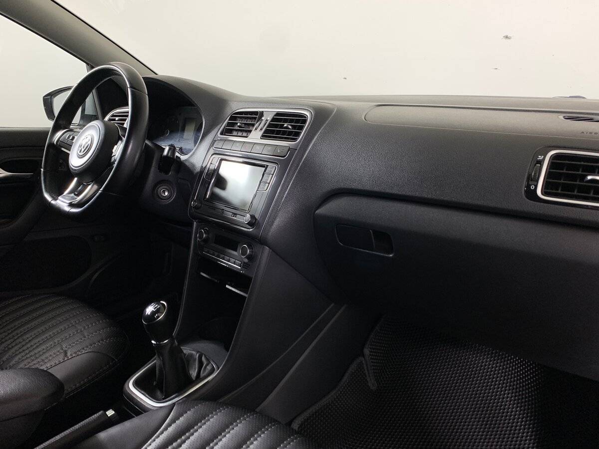 Фольксваген Поло б/у, 2019, Механическая. Фото: #12
