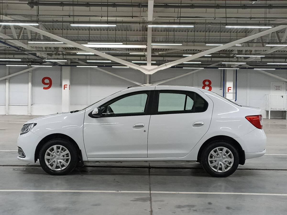 Рено Логан б/у, 2017, Автоматическая. Фото: #7