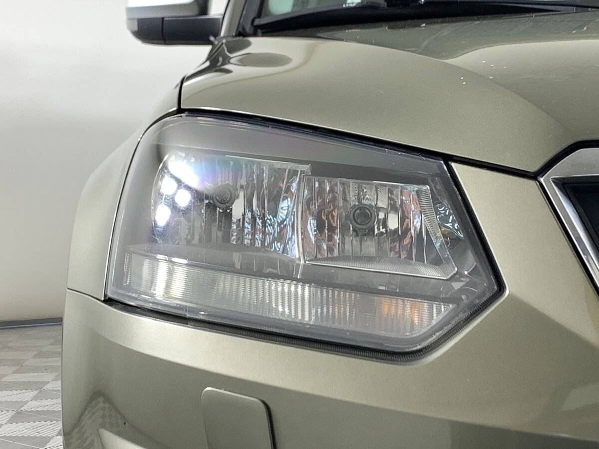 Шкода Йети б/у, 2014, Роботизированная. Фото: #9