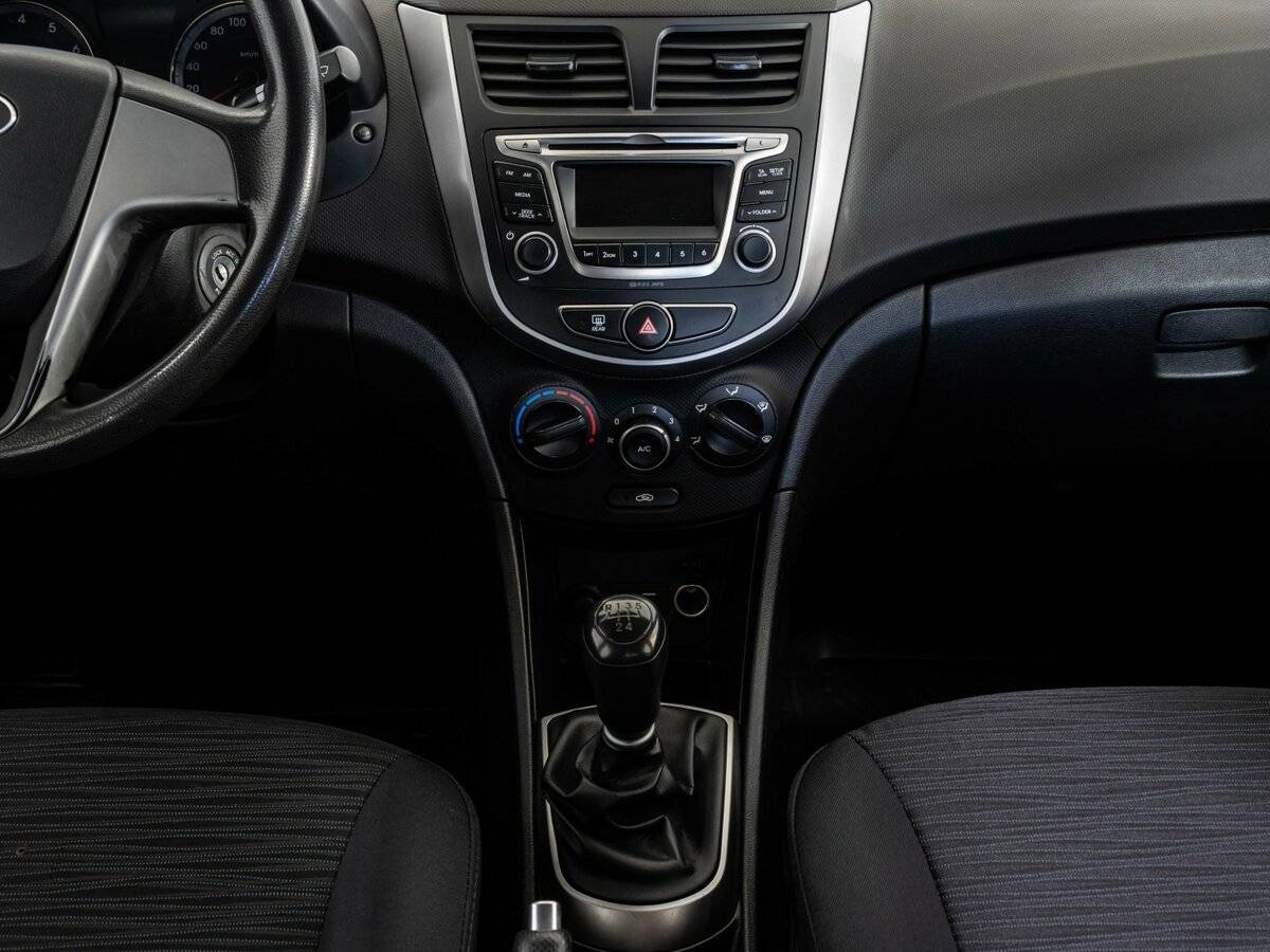 Хендай Солярис б/у, 2016, Механическая. Фото: #8