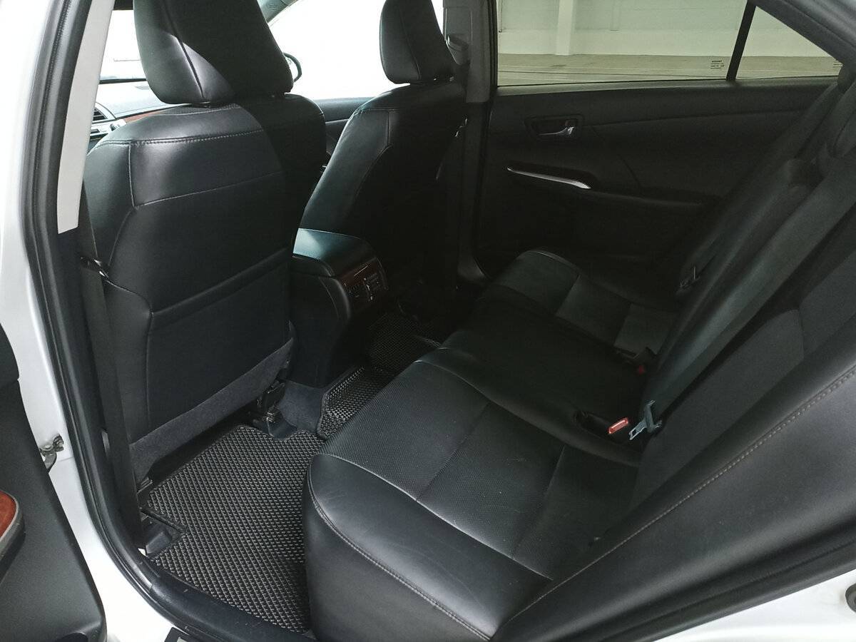 Тойота Камри б/у, 2014, Автоматическая. Фото: #11