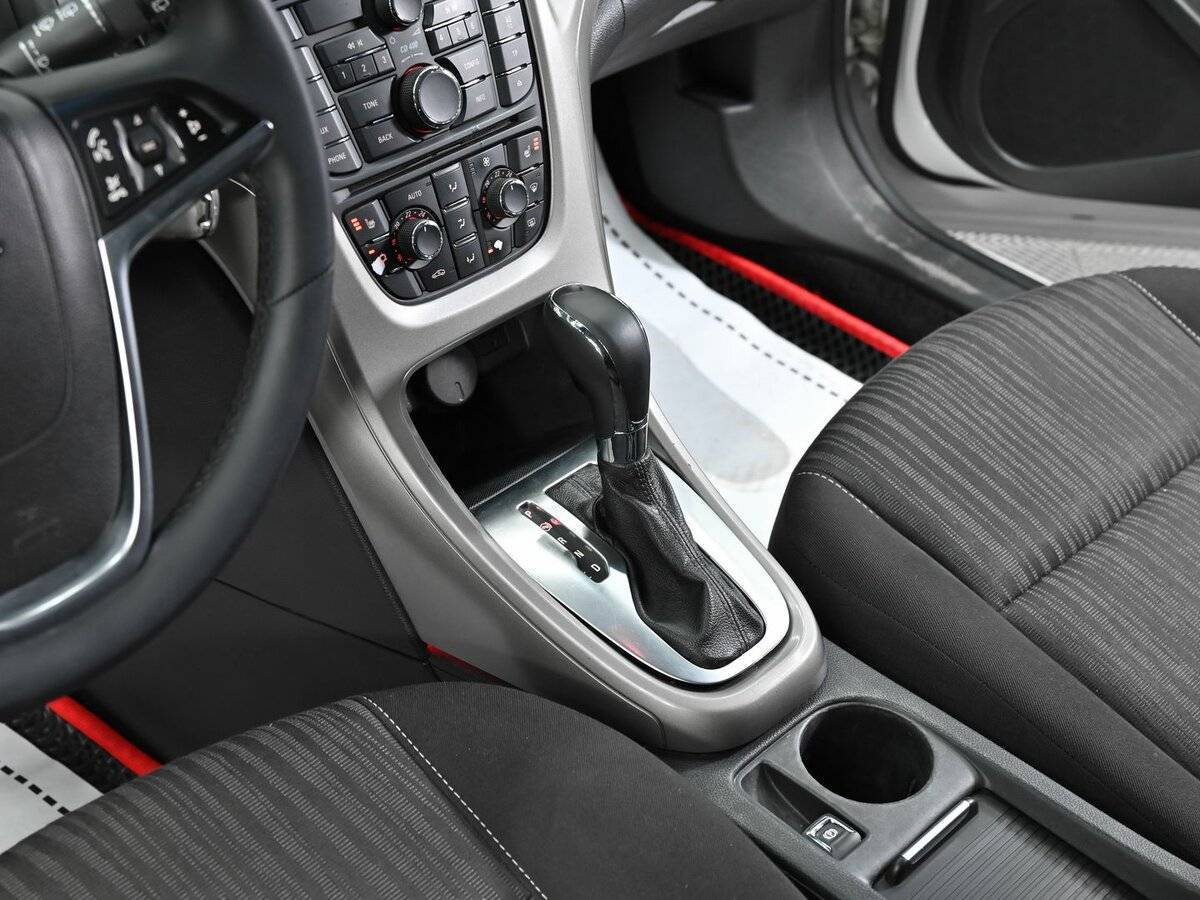 Опель Астра б/у, 2012, Автоматическая. Фото: #10