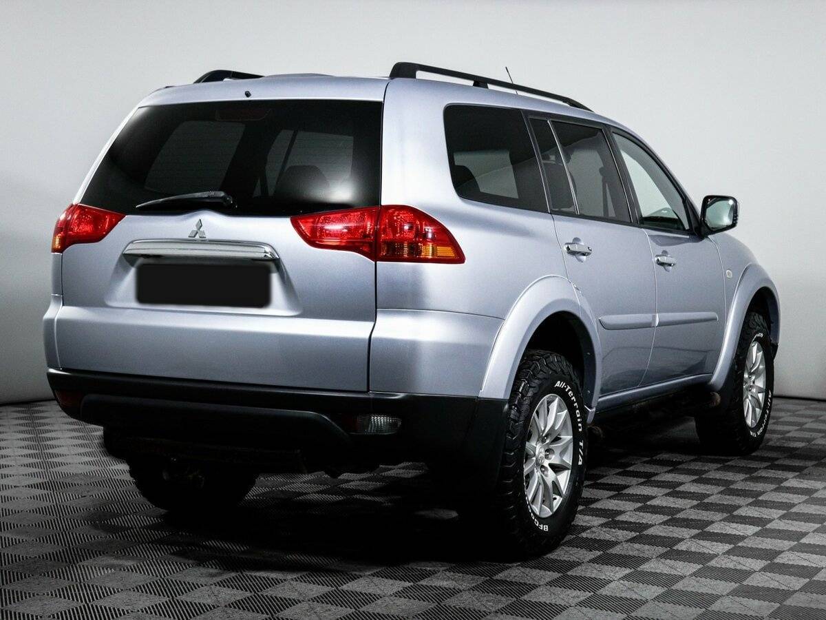 Митсубиши Паджеро Спорт б/у, 2013, Автоматическая. Фото: #4