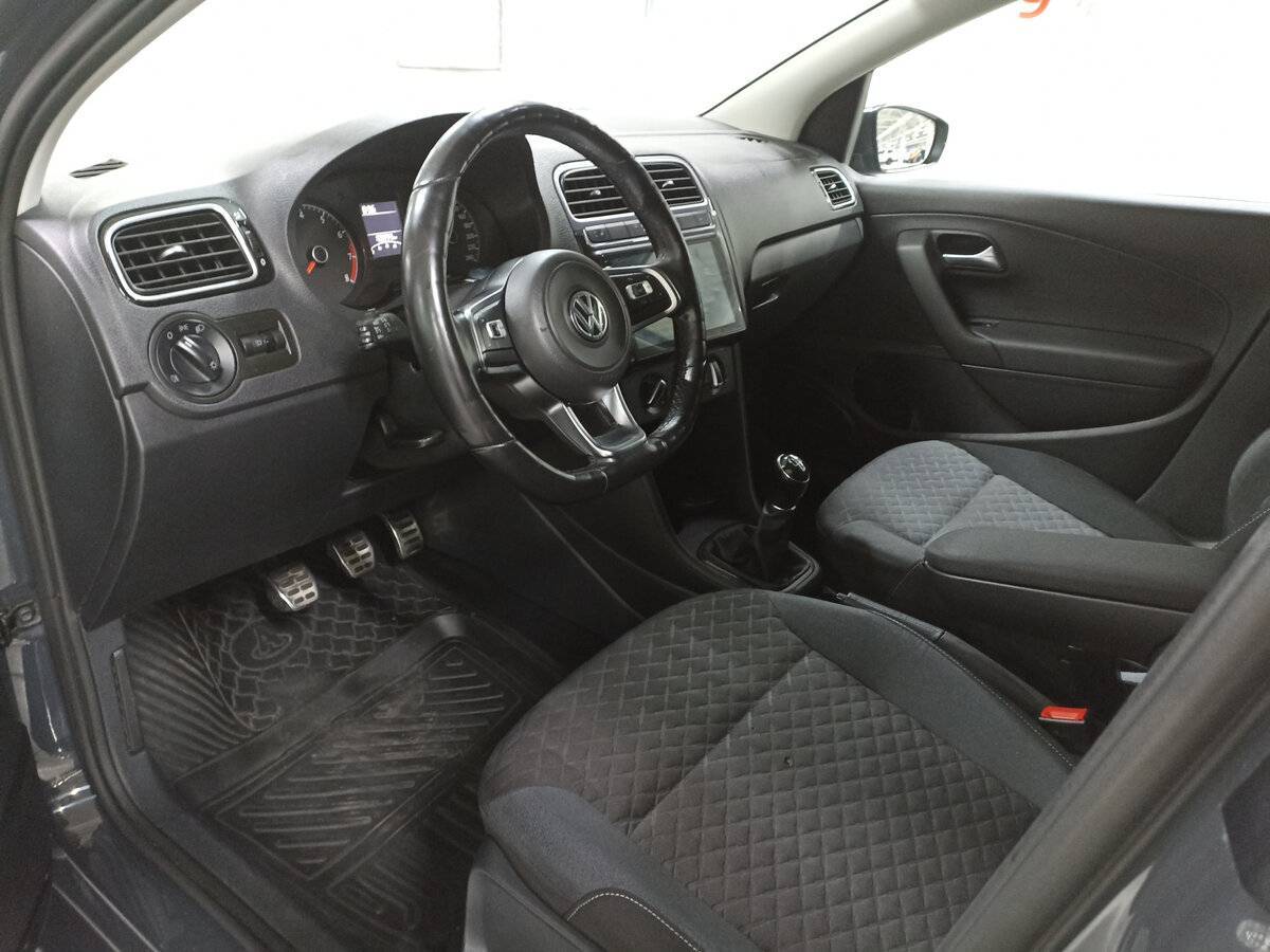 Фольксваген Поло б/у, 2018, Механическая. Фото: #15