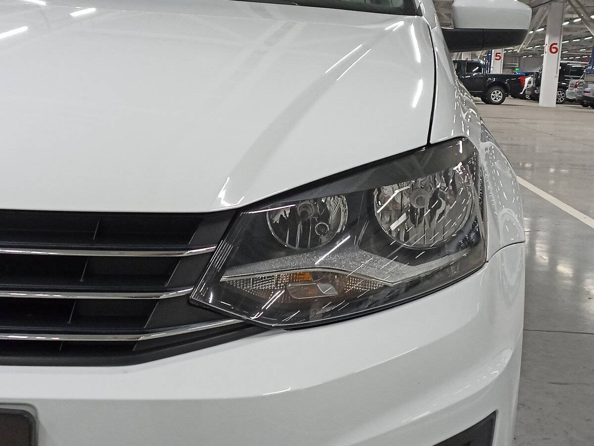 Фольксваген Поло б/у, 2018, Механическая. Фото: #16