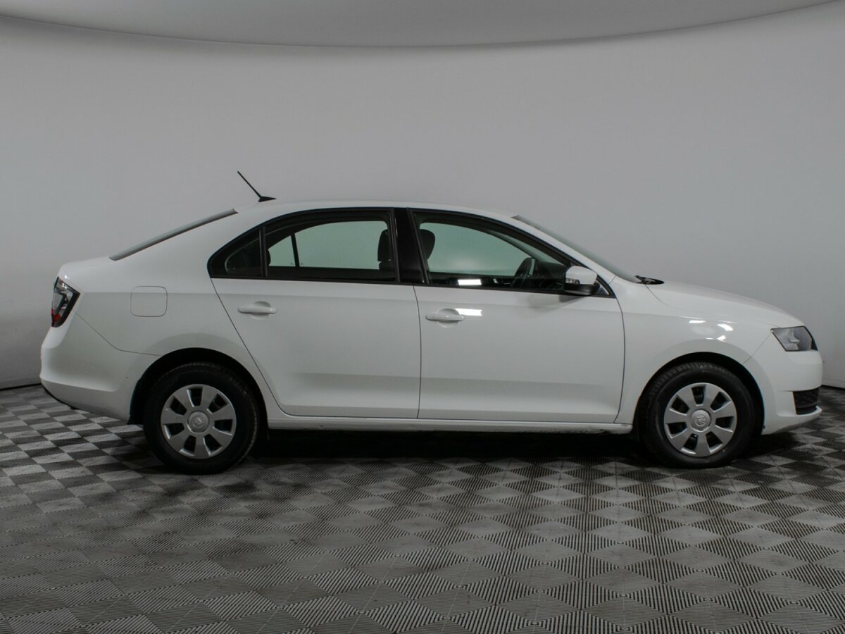 Шкода Рапид б/у, 2017, Механическая. Фото: #3