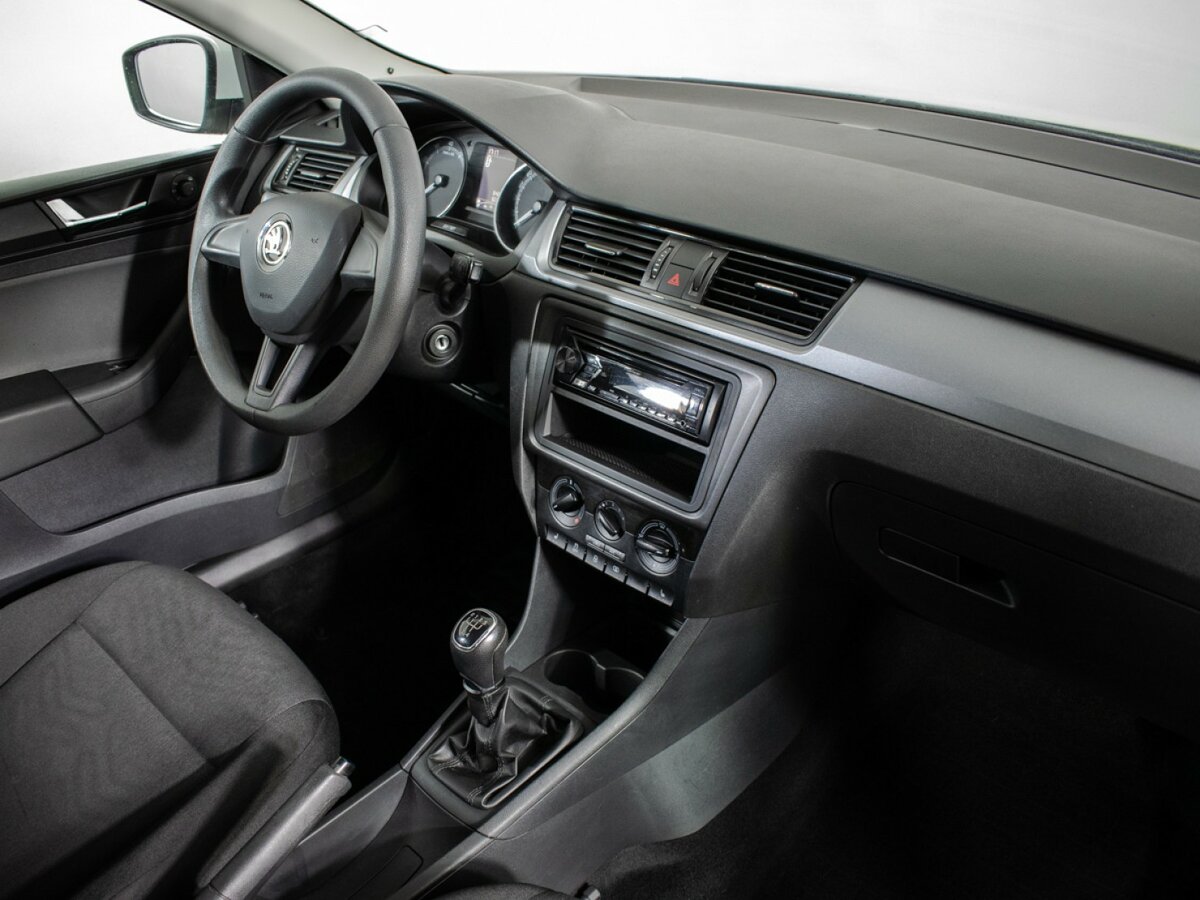 Шкода Рапид б/у, 2017, Механическая. Фото: #8