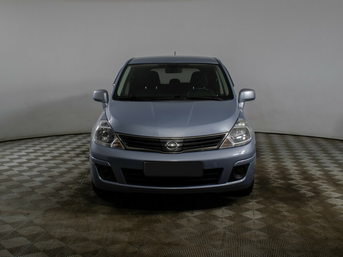 Ниссан Тиида б/у, 2013, Автоматическая. Фото: #1