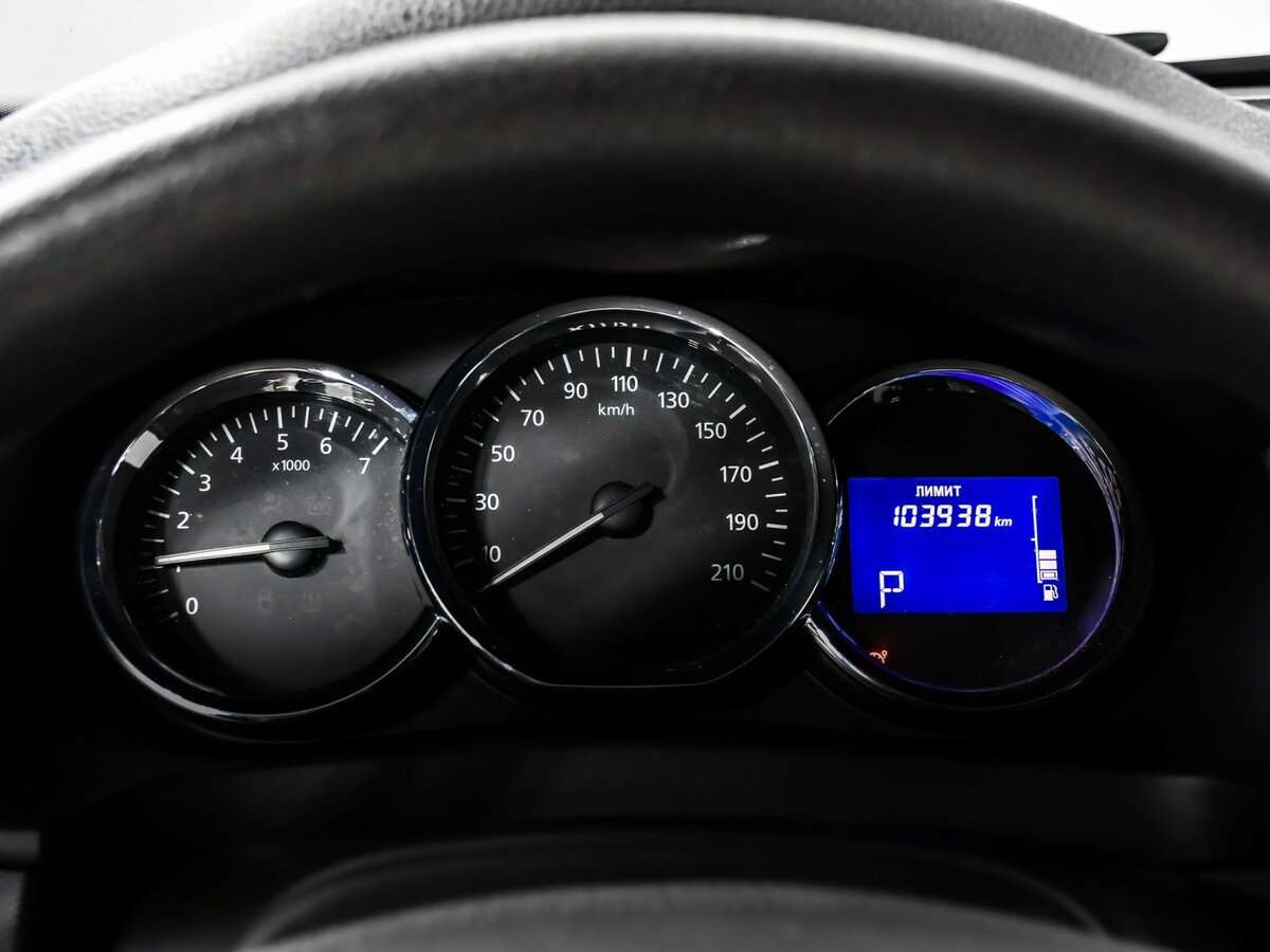 Рено Логан б/у, 2018, Автоматическая. Фото: #9