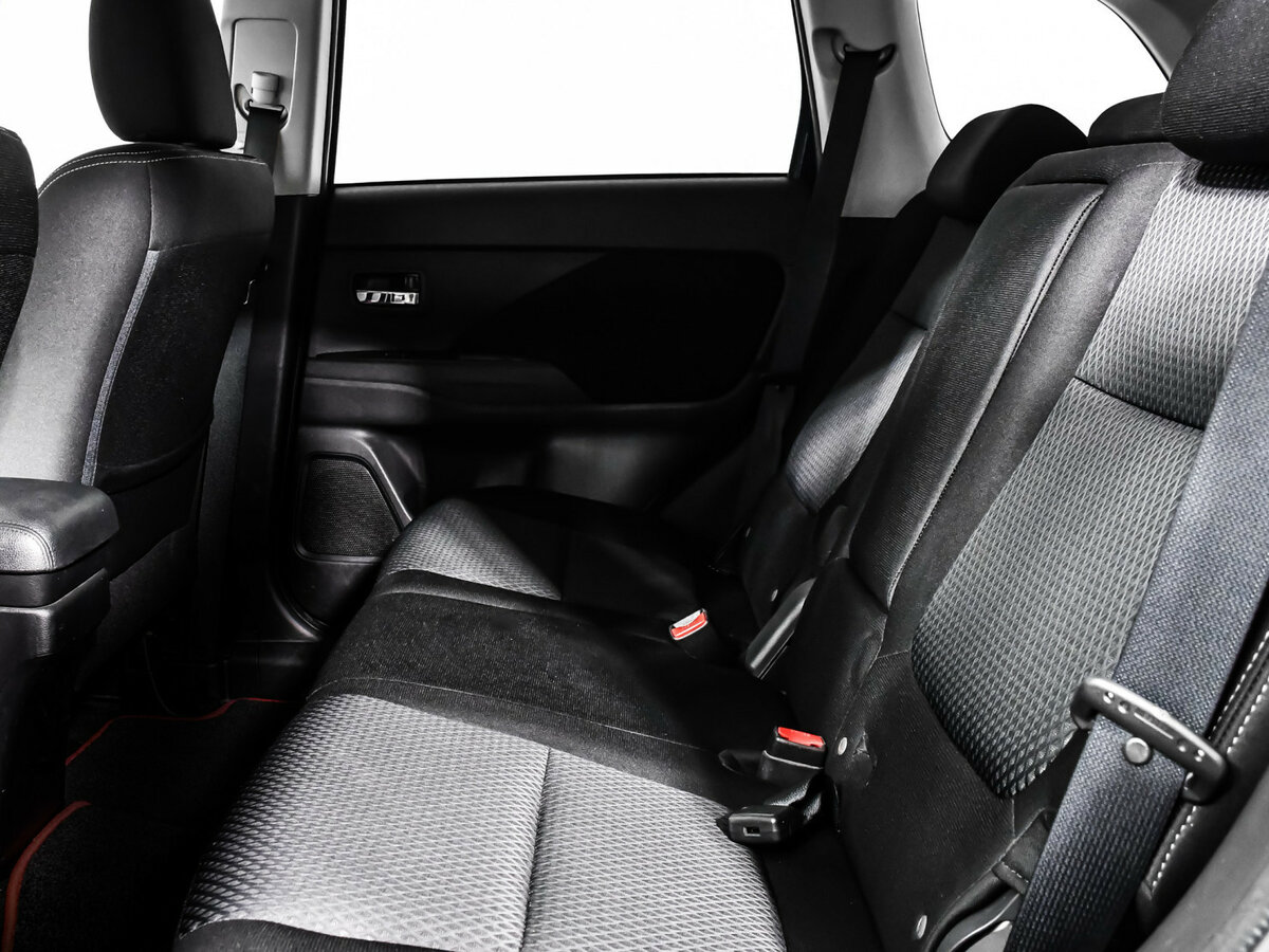 Митсубиши Оутлэндер б/у, 2018, Вариатор. Фото: #9