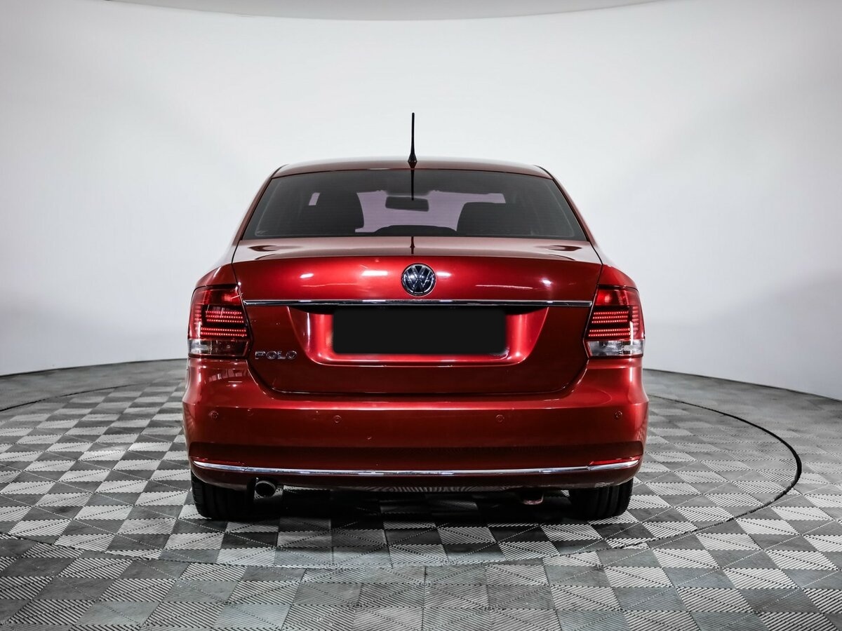 Фольксваген Поло б/у, 2015, Автоматическая. Фото: #3