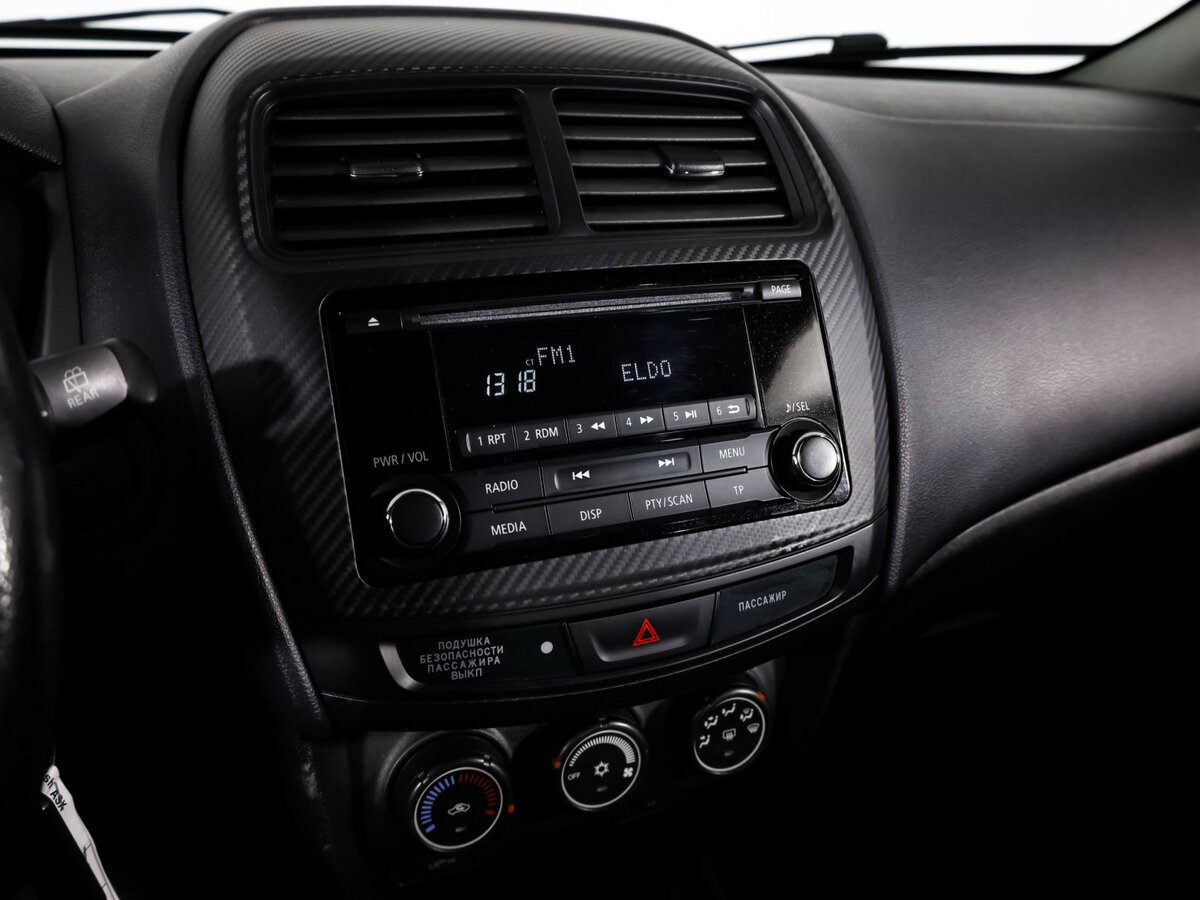 Митсубиши АС-Икс б/у, 2014, Механическая. Фото: #11