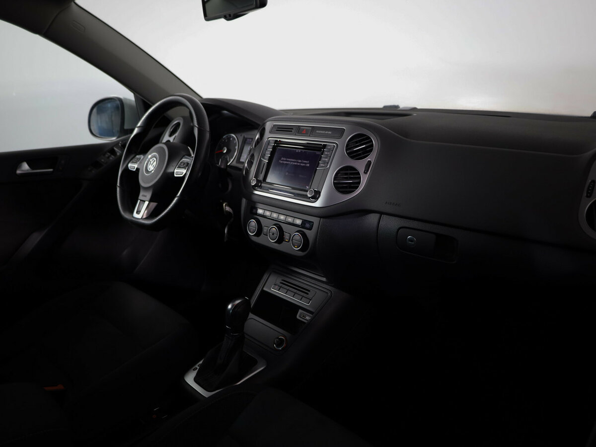 Фольксваген Тигуан б/у, 2016, Автоматическая. Фото: #10