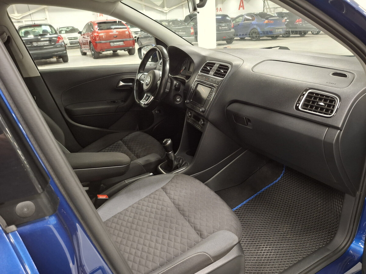 Фольксваген Поло б/у, 2018, Механическая. Фото: #10