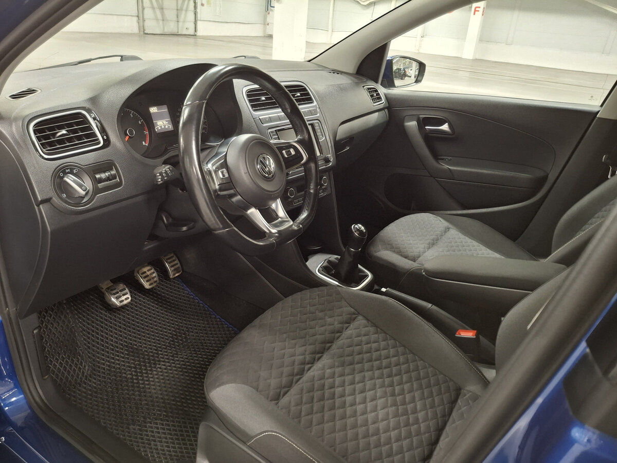 Фольксваген Поло б/у, 2018, Механическая. Фото: #15